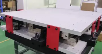 High-Precision XXY Alignm...